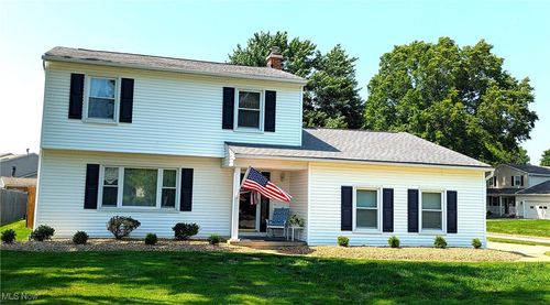 450 Garden Valley Dr, Boardman, OH, 44512-6506 | Card Image