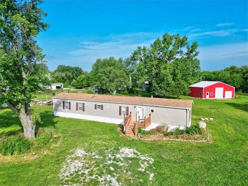 24910 S Oak Ave, Peculiar, MO, 64078-8949 | Card Image
