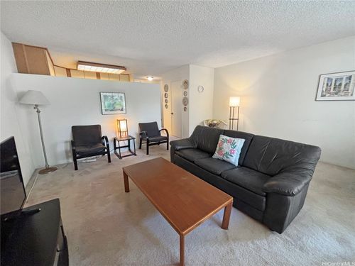 206c-425 Ena Rd, Honolulu, HI, 96815-1714 | Card Image