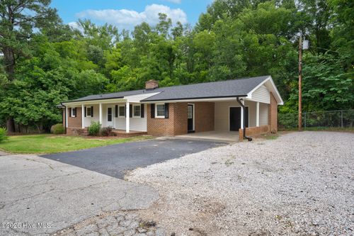215 E Franklin St, Spring Hope, NC, 27882-7683 | Card Image