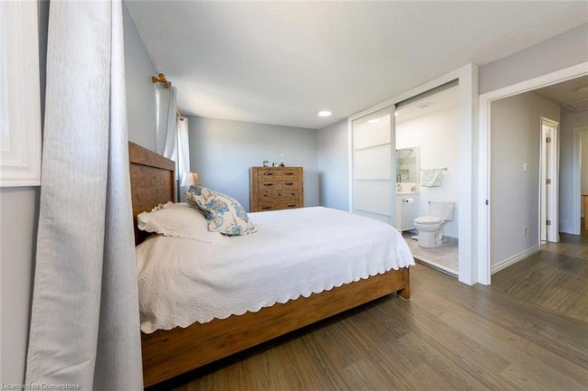 56 Raleigh Crt, House other with 3 bedrooms, 3 bathrooms and 2 parking in Hamilton ON | Image 21