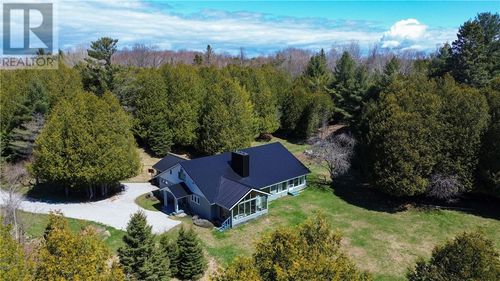 1 Wright St, Gore Bay, ON, P0P1H0 | Card Image