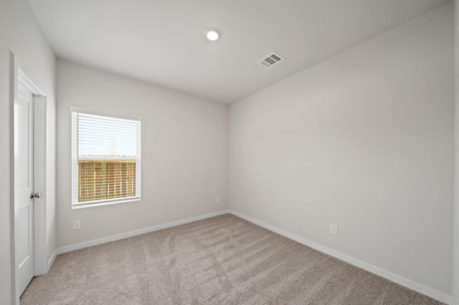 7815 Ruth Ravine Ct, House other with 5 bedrooms, 3 bathrooms and 2 parking in Spring TX | Image 9