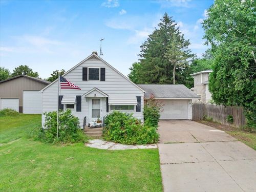 508 W South St, Loyal, WI, 54446-9509 | Card Image