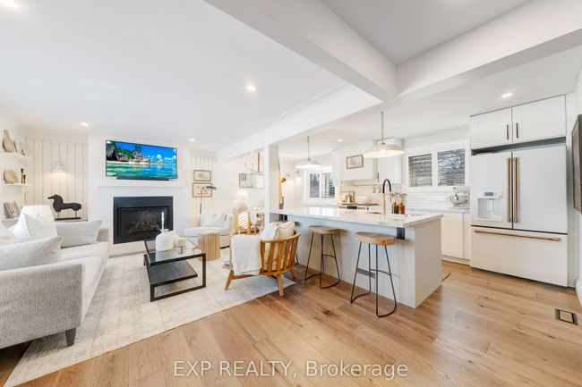 4652 Queensway Gdns, House other with 3 bedrooms, 2 bathrooms and 2 parking in Niagara Falls ON | Image 6