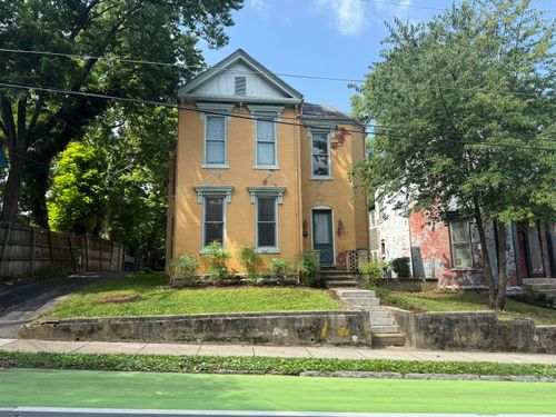 152 E Fourth St, Lexington, KY, 40508-1430 | Card Image