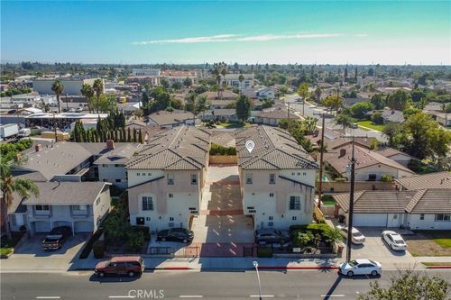 9882 W Broadway, Anaheim, CA, 92804 | Card Image