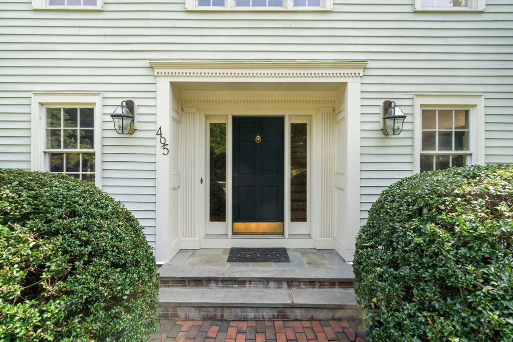 Common St, Dedham, MA 02026