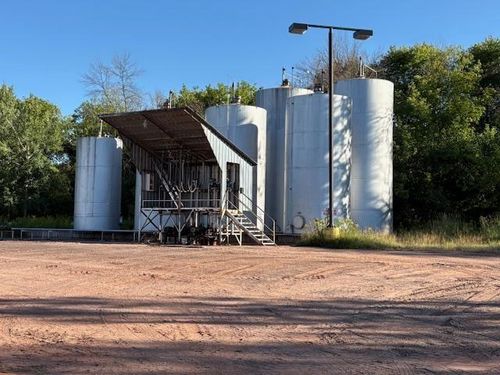 605 E Lead St, Bessemer, MI, 49911-1411 | Card Image