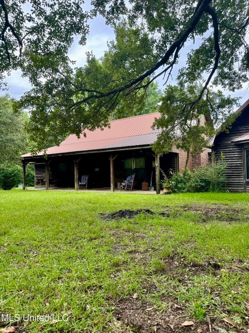 1511 Cavanaugh Rd, Bassfield, MS, 39421-4042 | Card Image