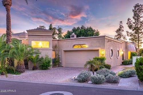 4674 N 65th St, Scottsdale, AZ, 85251-1040 | Card Image