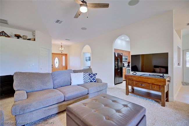 2920 Fairway Ln, House other with 3 bedrooms, 2 bathrooms and null parking in BOWLING GREEN FL | Image 7