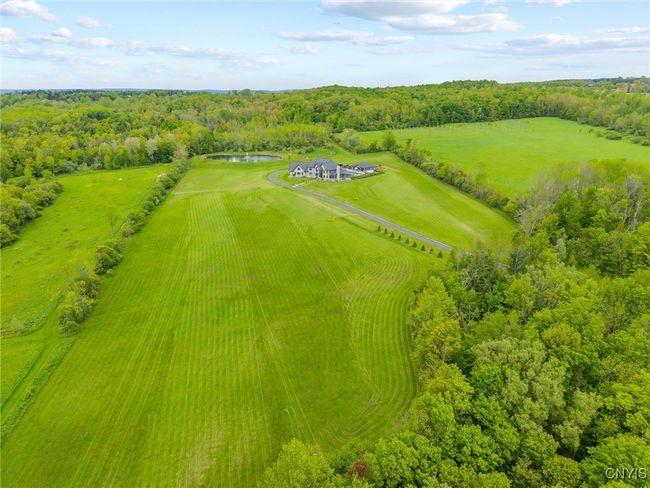 9521 Mallory Rd, House other with 7 bedrooms, 6 bathrooms and null parking in New Hartford NY | Image 7