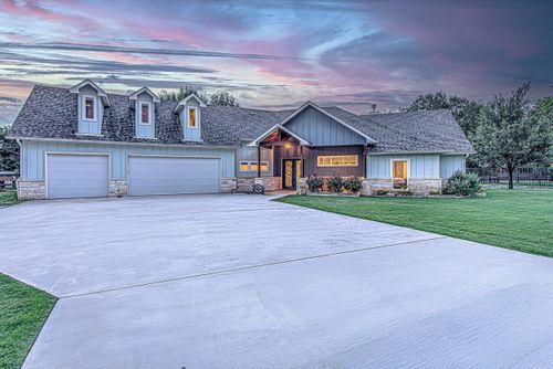 3896 Comanche Trail Lane, Kingsland, TX, 78639 | Card Image