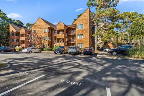 3056 Cape Henry Court, Virginia Beach, VA, 23451 | Card Image