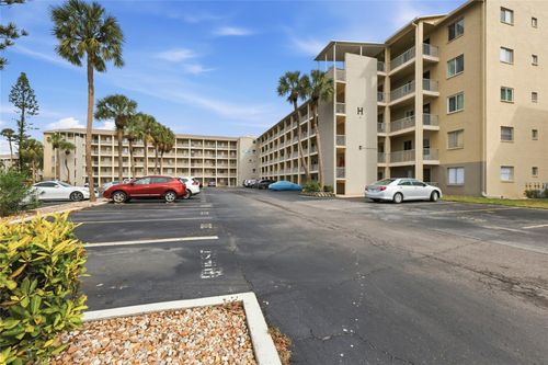 h516-3839 Lake Bayshore Dr, BRADENTON, FL, 34205-5120 | Card Image