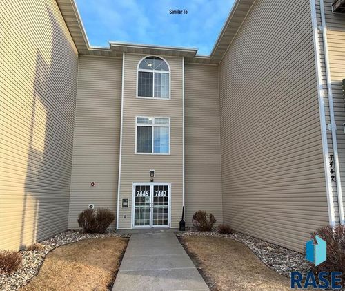 304-7438 S Louise Ave Avenue, Sioux Falls, SD, 57108-5972 | Card Image