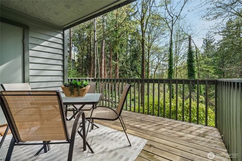 g101-12711 Ne 129th Court, Kirkland, WA, 98034 | Card Image