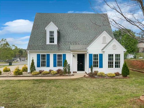 323 Springfield Cir, Easley, SC, 29642-2118 | Card Image