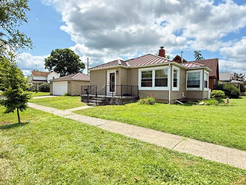 67 Maplewood Ave, Tiffin, OH, 44883-1808 | Card Image