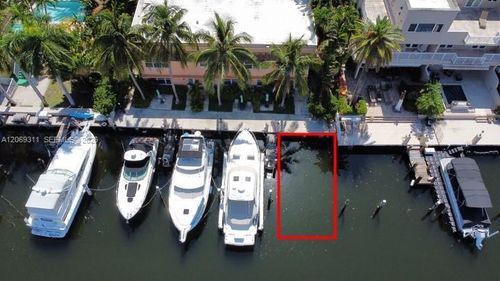 65 Hendricks Isle, Fort Lauderdale, FL, 33301-5724 | Card Image