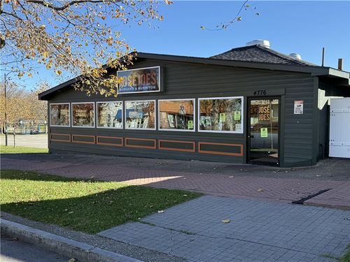 4776 Lake Ave, Rochester, NY, 14612-2155 | Card Image