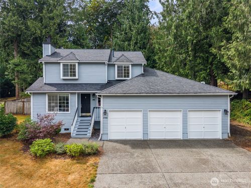 27408 Ne 30th Way, Redmond, WA, 98053-2914 | Card Image