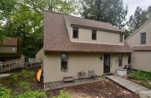 21 Pleasant Dr, Grantham, NH, 03753-3502 | Card Image