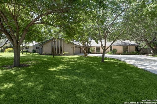 120 Shady Trail St, Hollywood Park, TX, 78232-1332 | Card Image