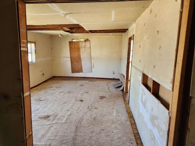1029 Avenue J, House other with 3 bedrooms, 1 bathrooms and null parking in Tahoka TX | Image 7