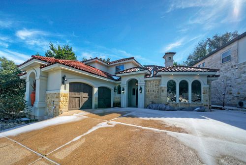 408 Hazeltine Dr, Lakeway, TX, 78734-4628 | Card Image