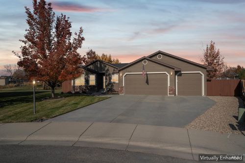 1050 E Cougar Creek Ct, Meridian, ID, 83646-7811 | Card Image
