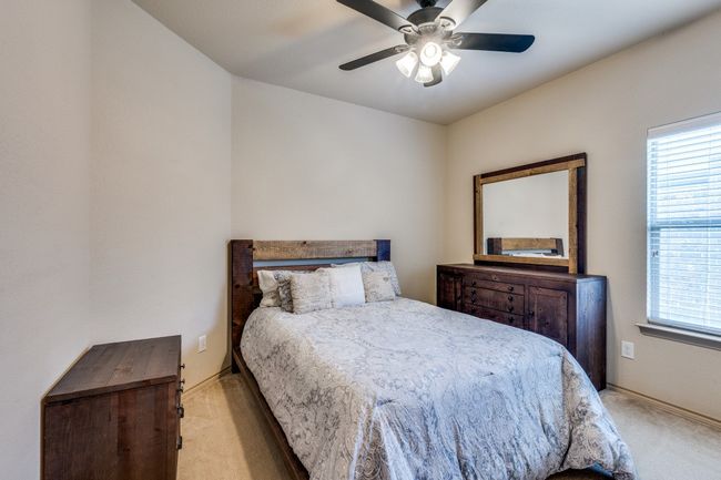 Ceiling fan and nice light! | Image 20