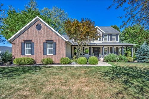 7450 Nancy Ann Dr, Concord Township, OH, 44077-9230 | Card Image