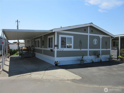 1252 Jones Dr, Walla Walla, WA, 99362-5115 | Card Image