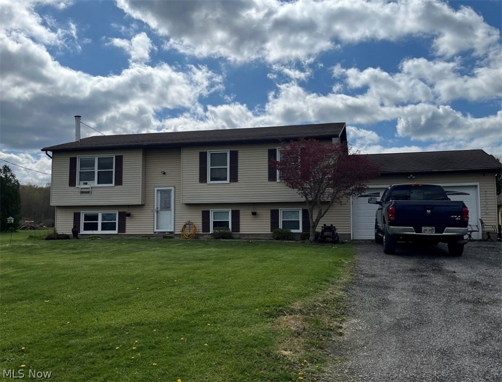 Garford Rd, Geneva, OH 44041