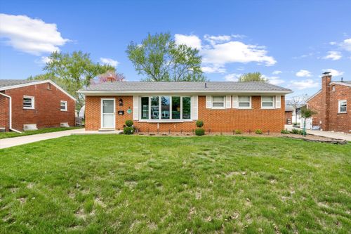 36753 Greenbush Rd, Wayne, MI, 48184-1126 | Card Image