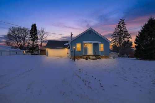 424 Peacock Walk, Jackson, MI, 49202 | Card Image