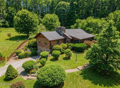 29616 Tobias Dr, Meadowview, VA, 24361-4146 | Card Image