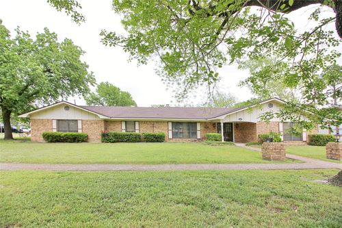 400 S Fordyce St, Blooming Grove, TX, 76626-3247 | Card Image