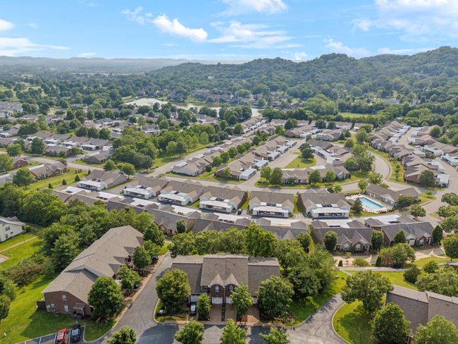 1816 Brentwood Pointe, Townhouse with 2 bedrooms, 3 bathrooms and 1 parking in Franklin TN | Image 47