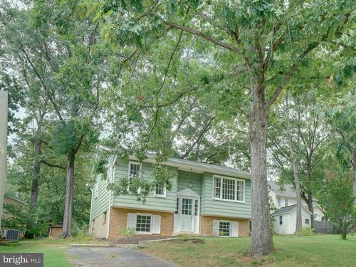 9406 6th St N, LAUREL, MD, 20723-1812 | Card Image