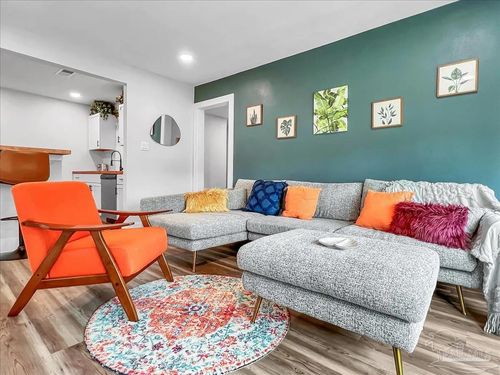 222 Henry St, Pensacola, FL, 32507-2322 | Card Image