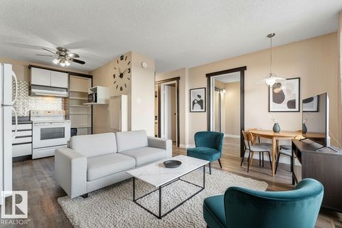 10150 117 St Nw, Edmonton, AB, T5K2J2 | Card Image