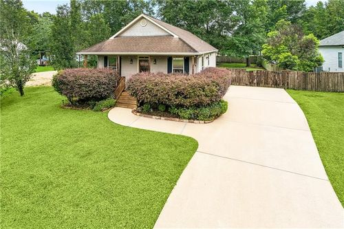 72118 Stephen St, Abita Springs, LA, 70420-4402 | Card Image