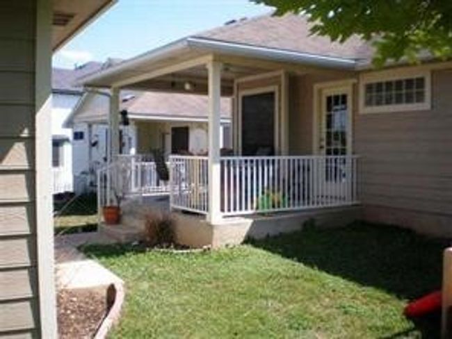 4211 Mather, House other with 4 bedrooms, 2 bathrooms and 2 parking in Kyle TX | Image 26