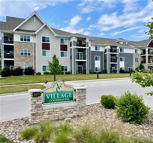 102-2651 Nw Barry Rd, Kansas City, MO, 64154-1004 | Card Image