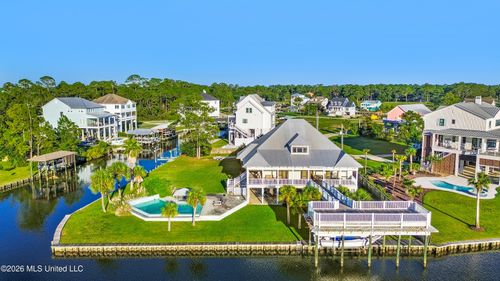 110 Cedarwood Point, Pass Christian, MS, 39571 | Card Image