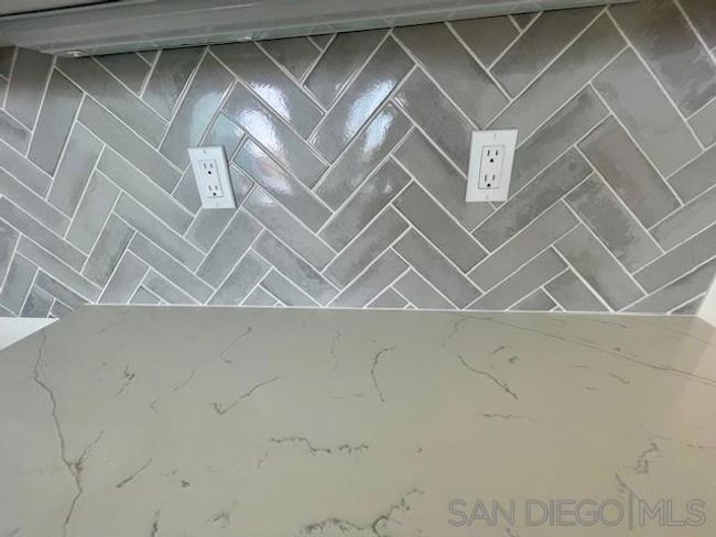 7825 Cypress Dr, Townhouse with 3 bedrooms, 3 bathrooms and 2 parking in Santee CA | Image 8