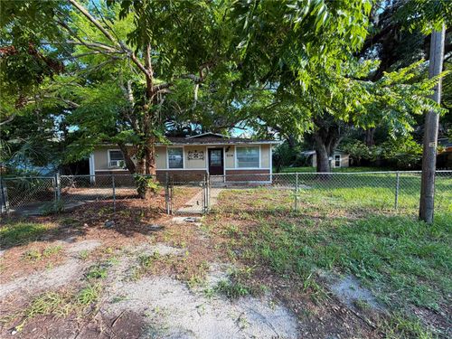 9314 Mango St, NEW PORT RICHEY, FL, 34654-1052 | Card Image